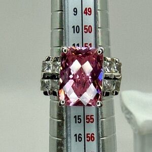 Sterling Silver Rose Quartz With Glass Crystal Accents Set in Beautiful 925  6.5